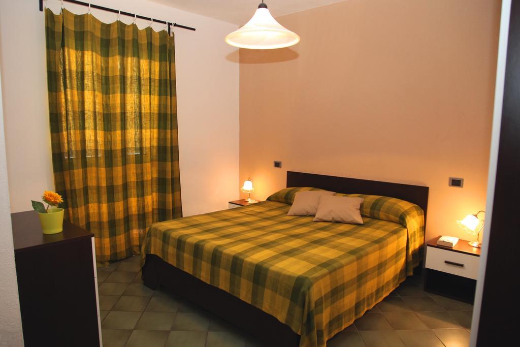 La Contessa Aparthotel ซานตา เตเรซา กัลลูรา ห้อง รูปภาพ