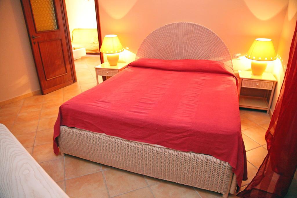 La Contessa Aparthotel ซานตา เตเรซา กัลลูรา ห้อง รูปภาพ